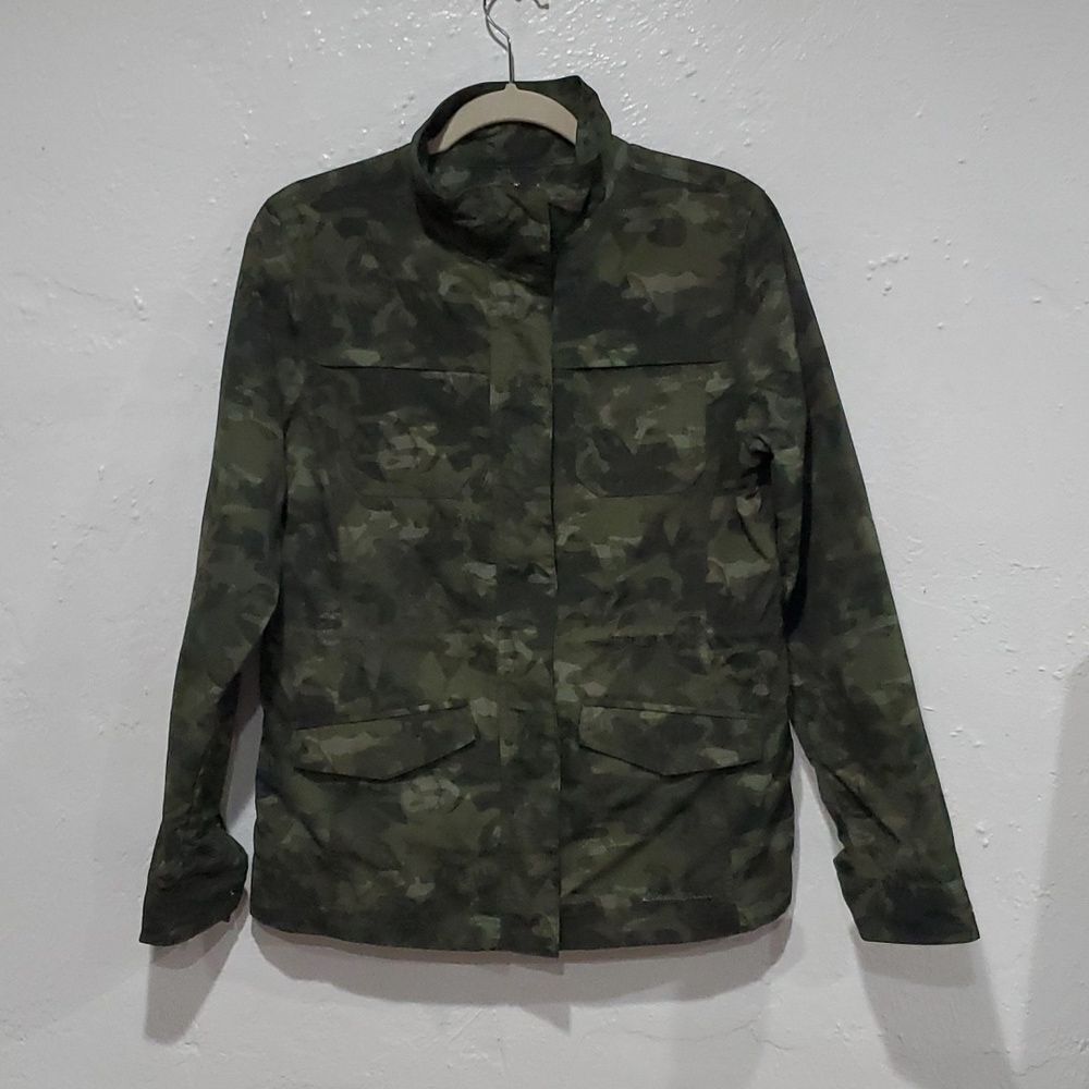 Eddie Bauer Camo Utility Jacket Size S